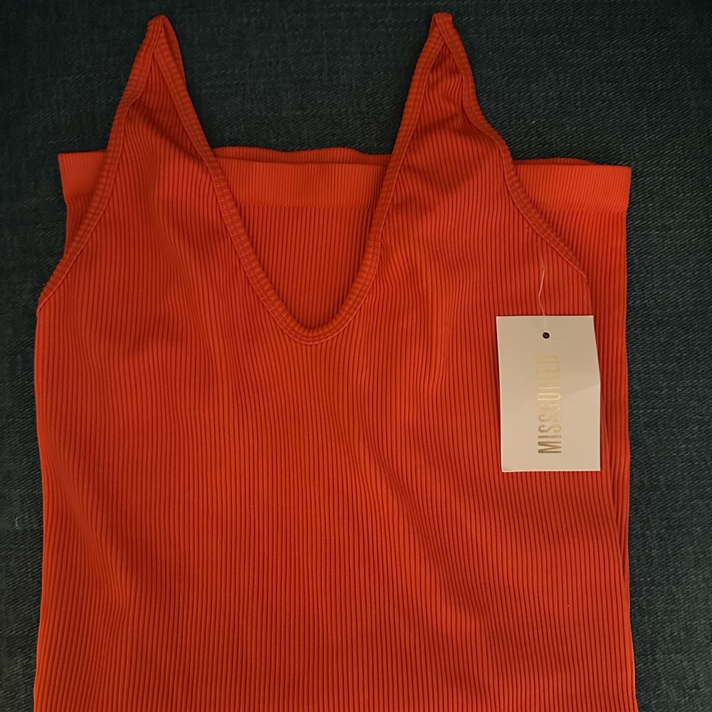 Missguided + Vibrant Orange Ribbed Tank Top - Picture 3 of 5